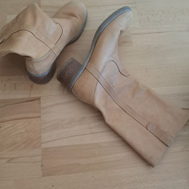 Vagabond Leather Boots