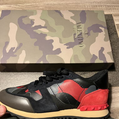 Baskets Valentino