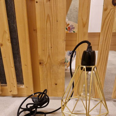 Goldene Lampe