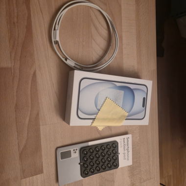iPhone 15 128GB 85% keine kratzter zubehör