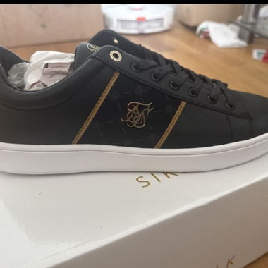 Siksilk Sneaker