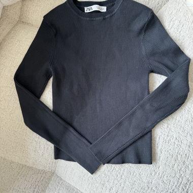 Zara ribbed long sleeve top
