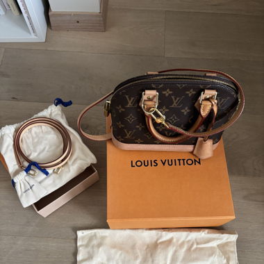Borsa Alma BB Louis Vuitton con Tracolla