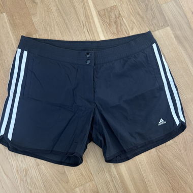 Short da sport Adidas neri