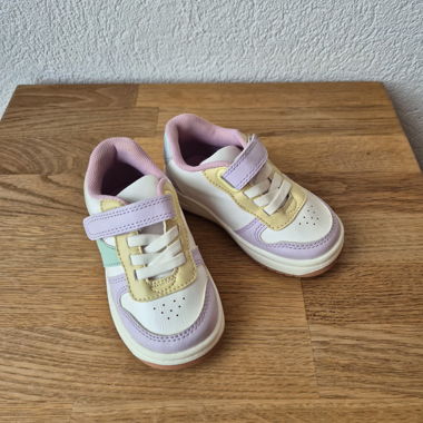 Sneakers Kinder Grösse 22