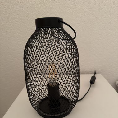 Nachttischlampe