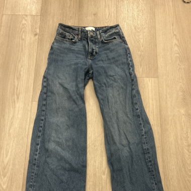 H&M JEANS 32