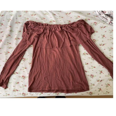 Top mignon à épaules dénudées