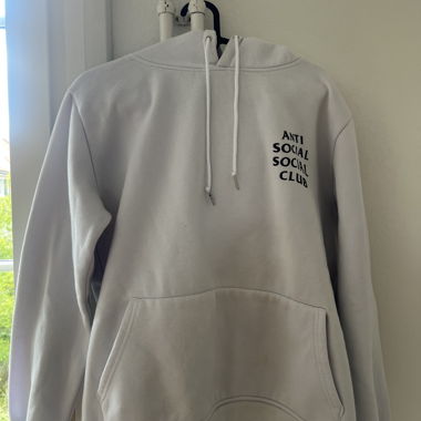 bequemer weisser anti social social club hoodie