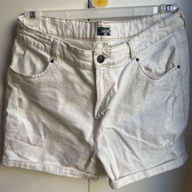 Short blanc