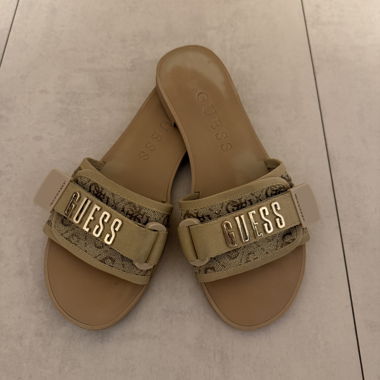 Ciabatte Guess beige