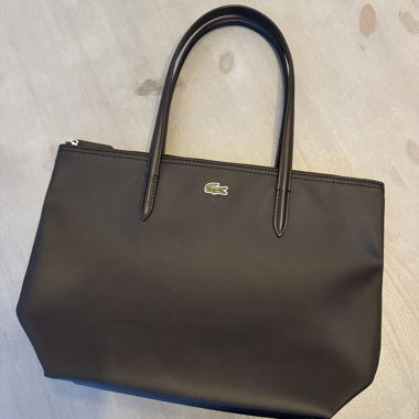 Women's handbag 