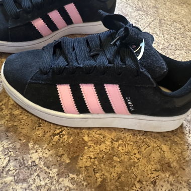 Adidas Campus