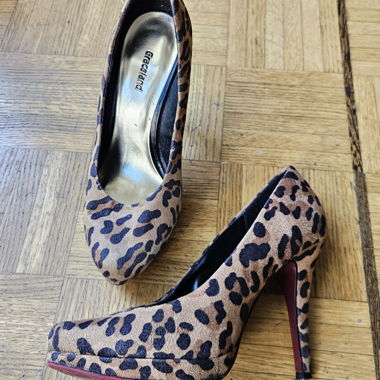 Graceland Leopard Heels