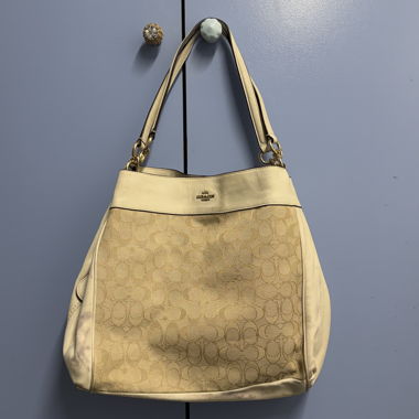 Sac bandoulière Coach en crème