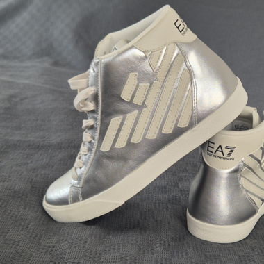 New Emporio Armani sneakers 37