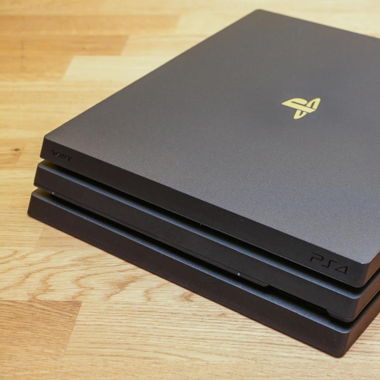 PS4 - Console PS4 Pro Jet Black (1 TB)