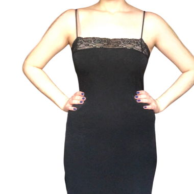 Elegantes Schwarzes Kleid mit Spitzenbesatz
