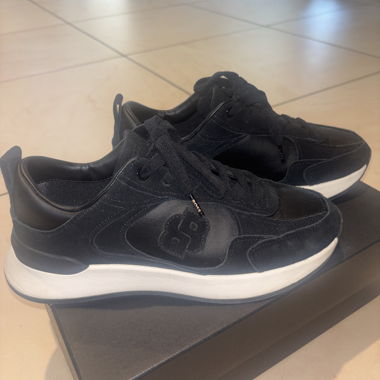 Sneakers platform BOSS nere