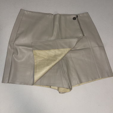 Shorts ZARA effetto pelle