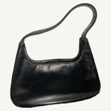 black shoulderbag 