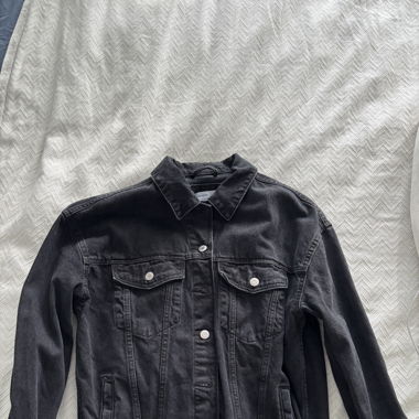 Schwarze Jeansjacke 