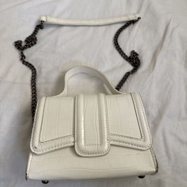 White Shoulder Bag