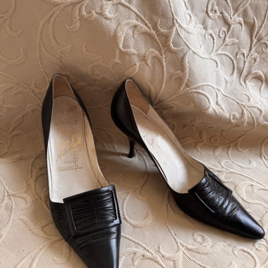 Braune Pumps 50’ von Gino Aldrovandi