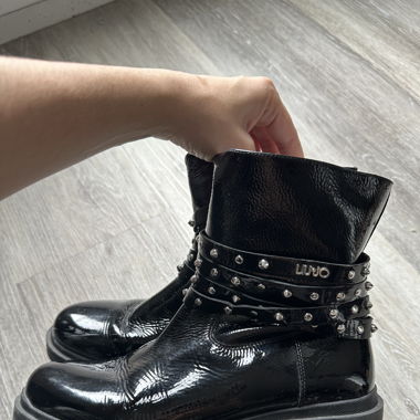 Bottes Liujo en cuir