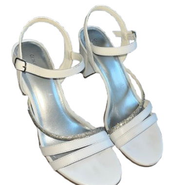 Sandales à talons hauts blancs