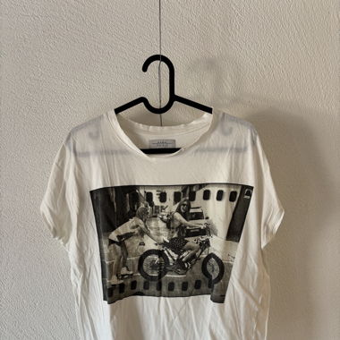 Short-sleeve shirt with print