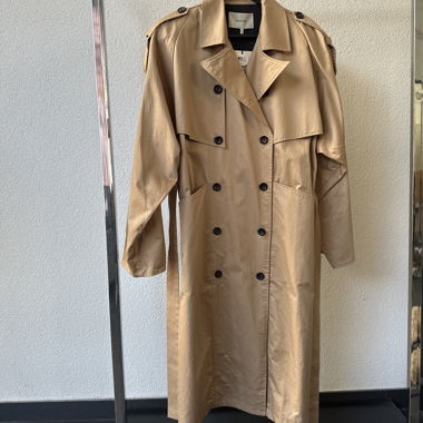Gestuz trench coat