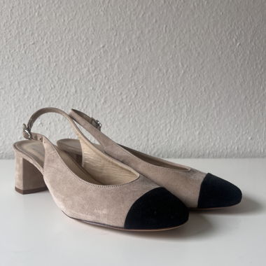 Beige-schwarzer Slingback
