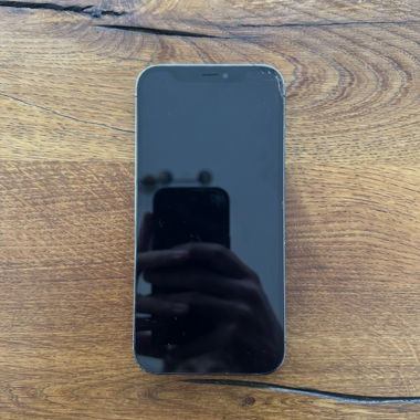 Apple iPhone