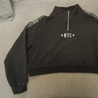 Crop Pulli