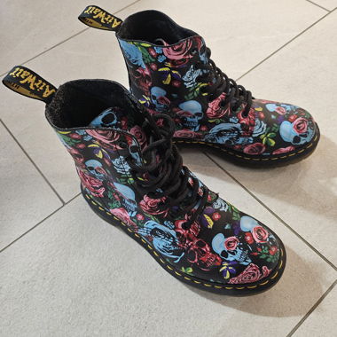 Dr. MARTENS 1460 PASCAL