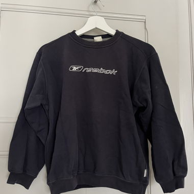 Pull Reebok
