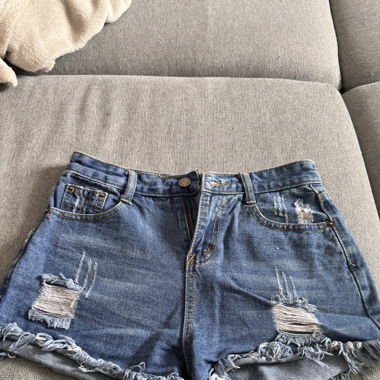 Shorts jeans foncé 