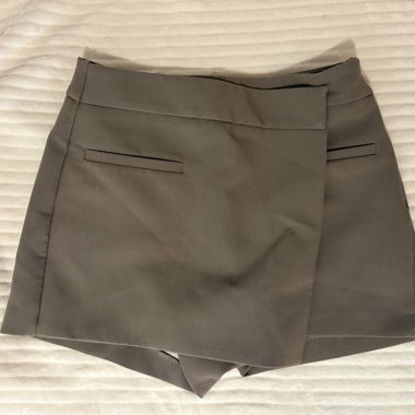 ZARA Shorts in Braun