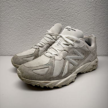 New Balance x COMME des GARÇONS 610