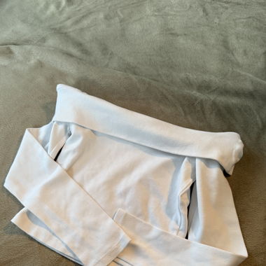 white bershka top 