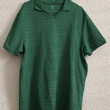 Kiabi grünes Poloshirt