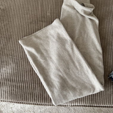 Pull&Bear beige knitted trousers, size M