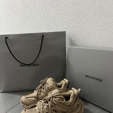 Balenciaga Sneakers