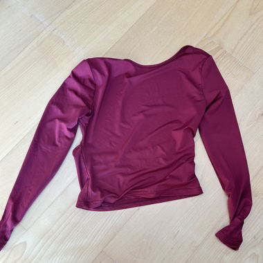 Backless longsleeve