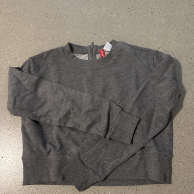 Pull gris pour enfants