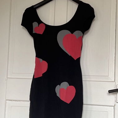 KLEID MIT HERZPRINT GRÖSSE S