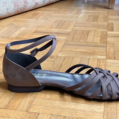 Flat dance shoes size 36 unused