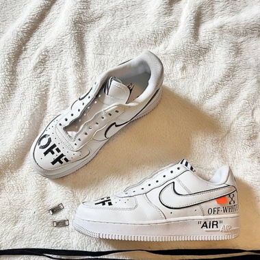 Air Forces 1
