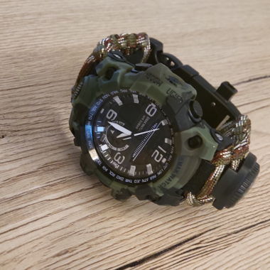Orologio da sopravvivenza multifunzione per escursioni